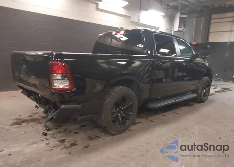 2021 Ram 1500 Big Horn 4X4 5'7 Box из США, поврежденный, VIN 1C6SRFFM6MN764088